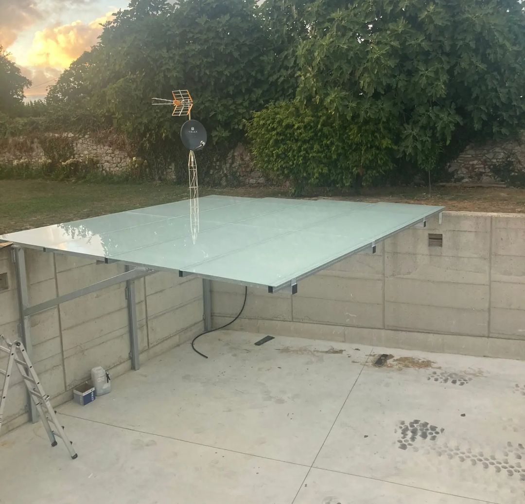 Su cristalerÃa en Santander